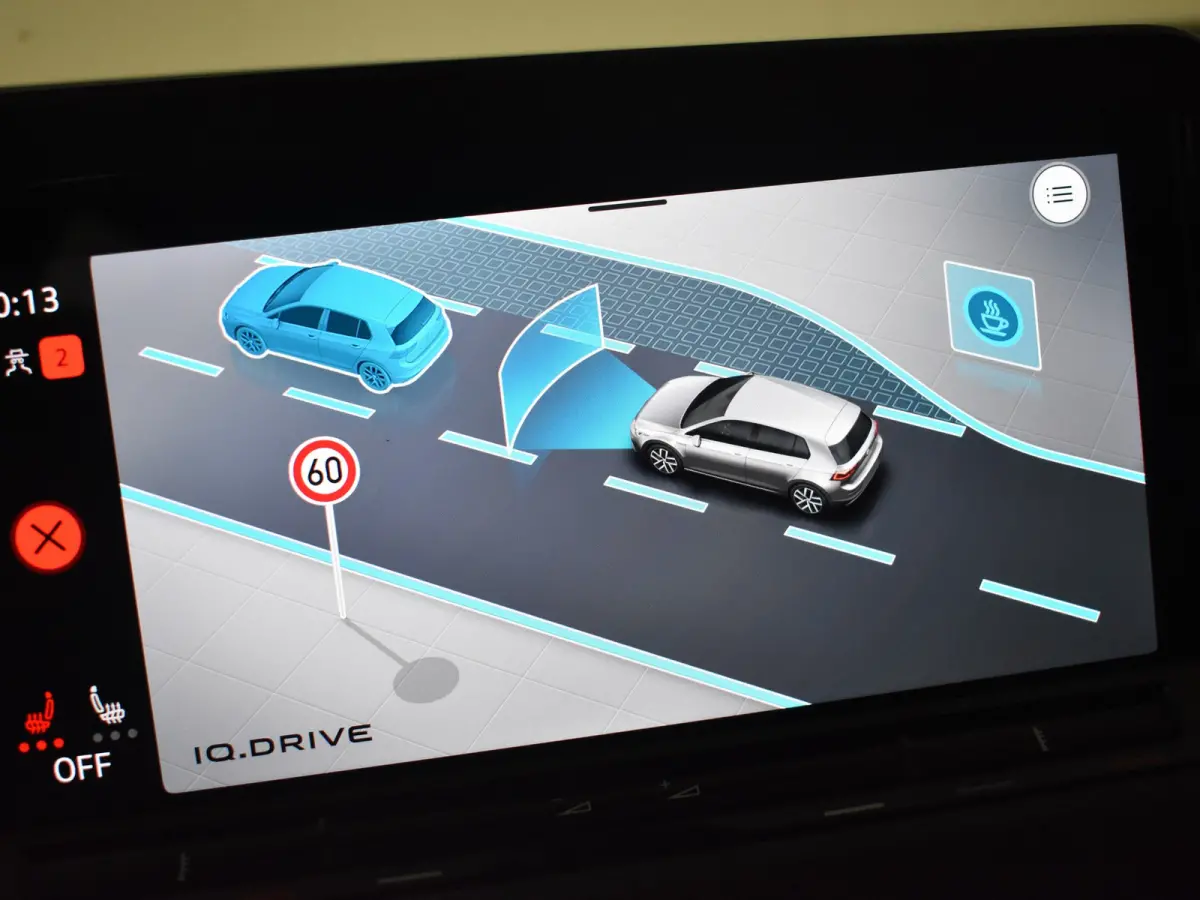 1.4 eHybrid GTE 245PK DSG/AUTO | DCC Adaptive Onderstel | App connect | Stoel/stuurverwarming | SOH 97% | DAB | LED | Parkeersensoren voor/achter | Cruise control adapt | 18" LMV