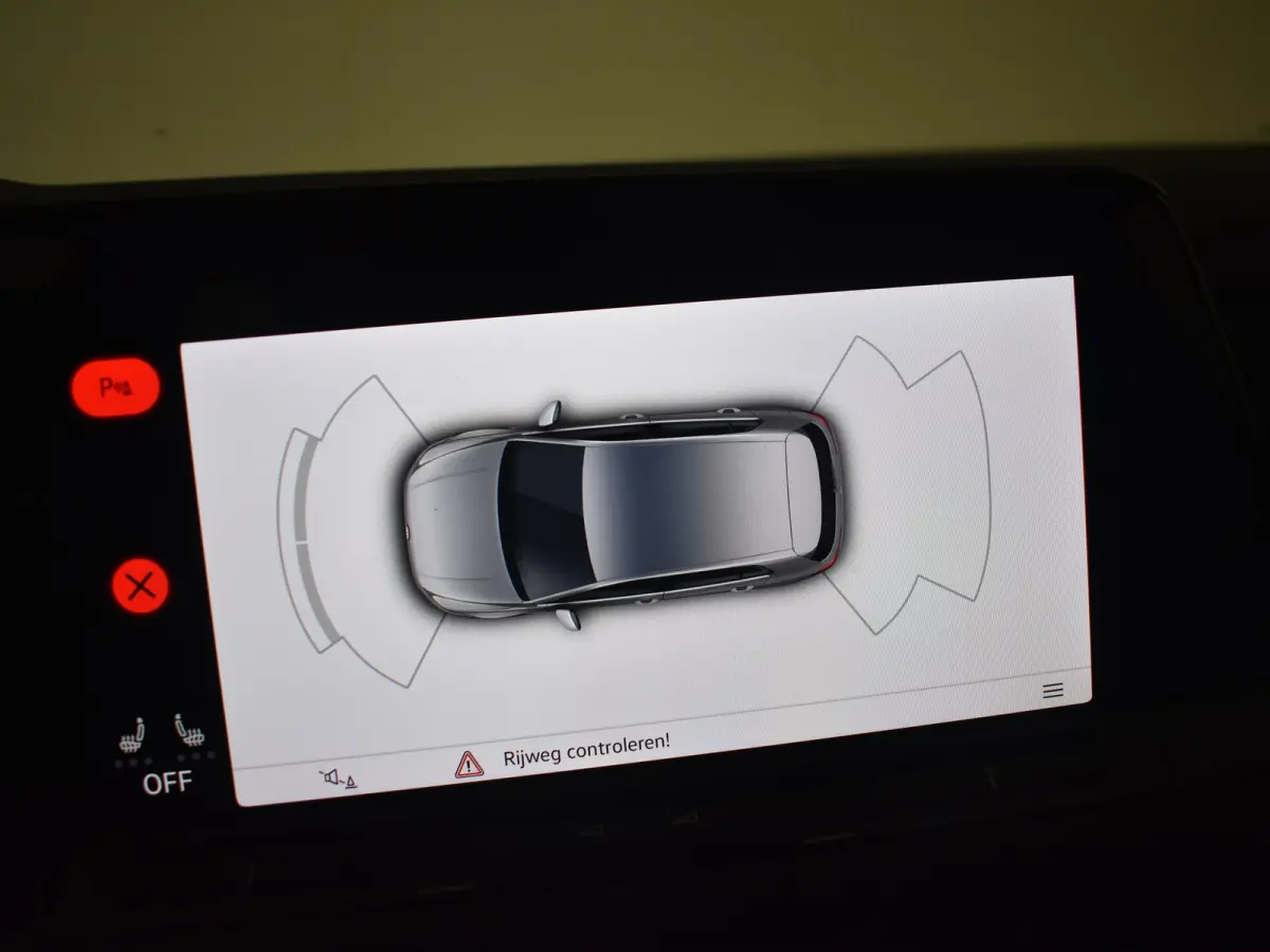 1.4 eHybrid GTE 245PK DSG/AUTO | DCC Adaptive Onderstel | App connect | Stoel/stuurverwarming | SOH 97% | DAB | LED | Parkeersensoren voor/achter | Cruise control adapt | 18" LMV