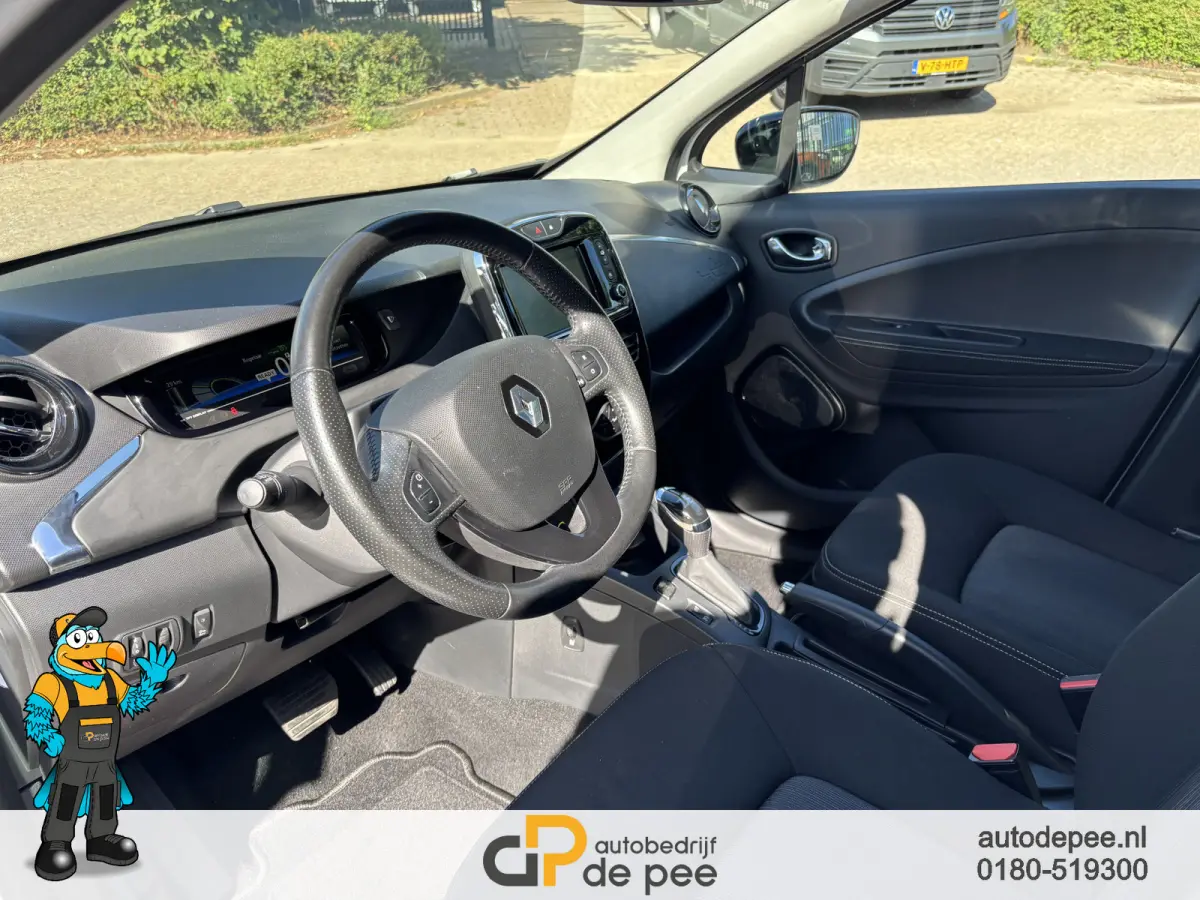 R110 Limited 41 kWh GARANTIE/KOOPACCU/STOELVERW./CRUISE/CLIMA/NAVI/EL.RAMEN rijklaarprijs!