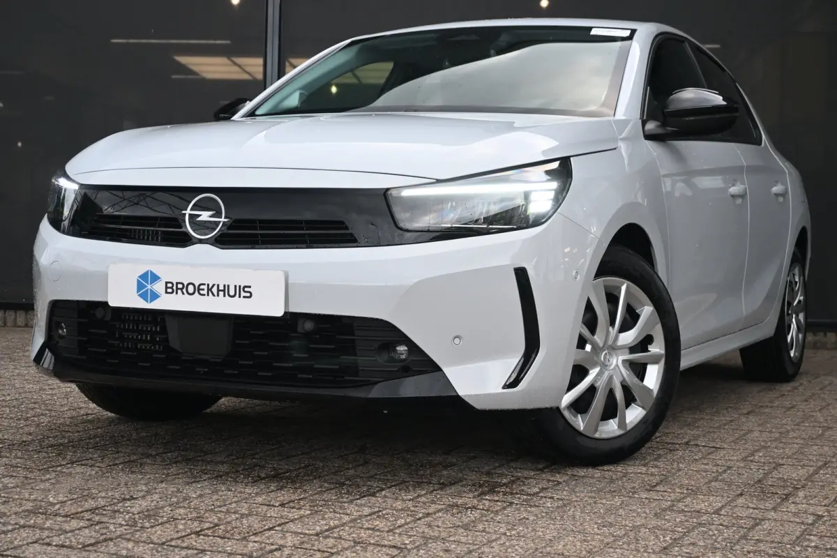 Edition 1.2T 100pk | Navigatie By App | Achteruitrijcamera | Cruise Control | !