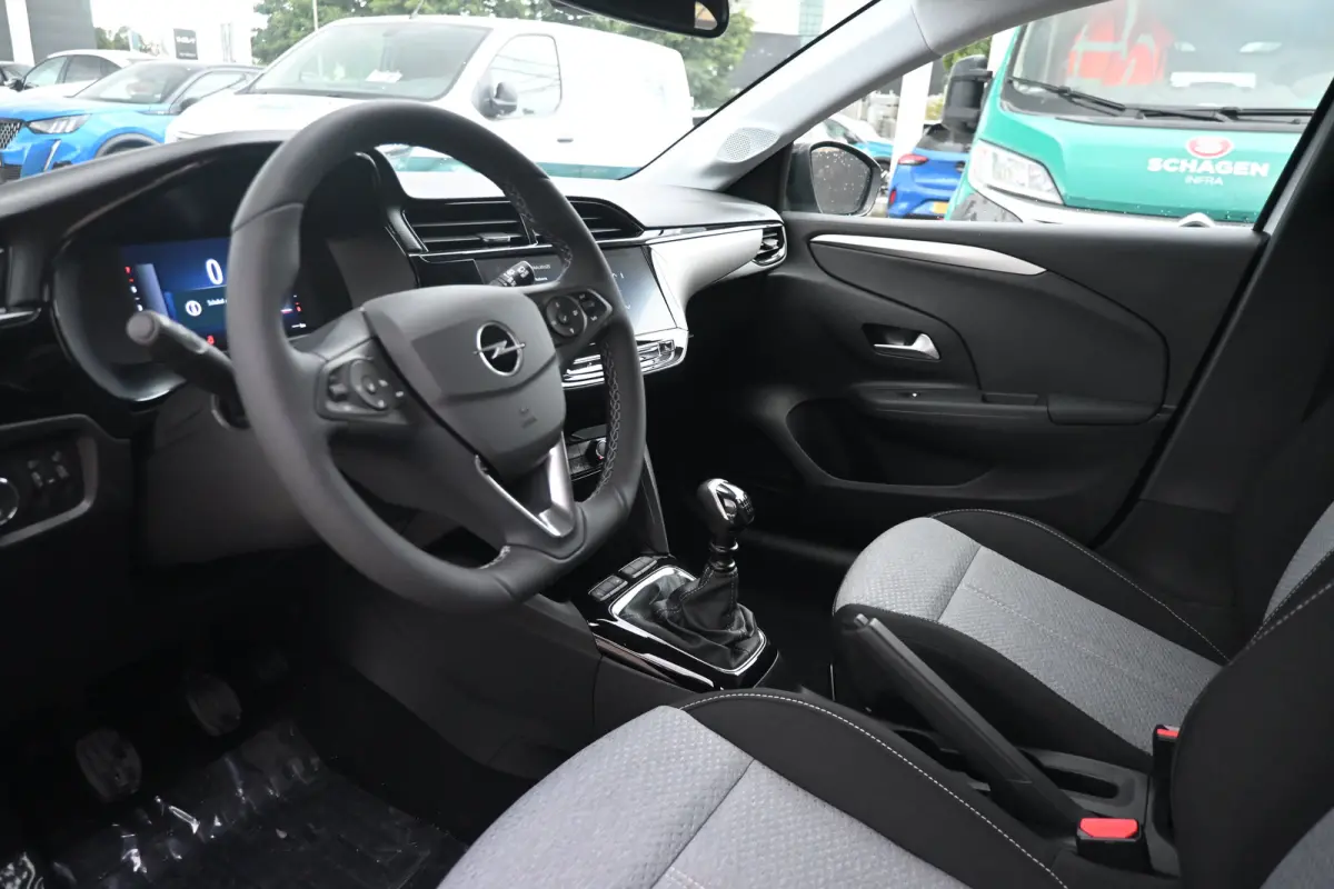 Edition 1.2T 100pk | Navigatie By App | Achteruitrijcamera | Cruise Control | !