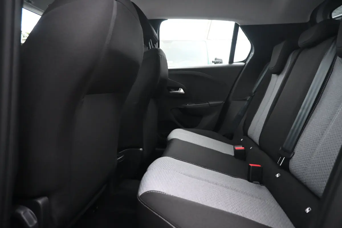 Edition 1.2T 100pk | Navigatie By App | Achteruitrijcamera | Cruise Control | !