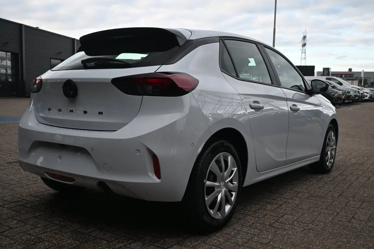 Edition 1.2T 100pk | Navigatie By App | Achteruitrijcamera | Cruise Control | !