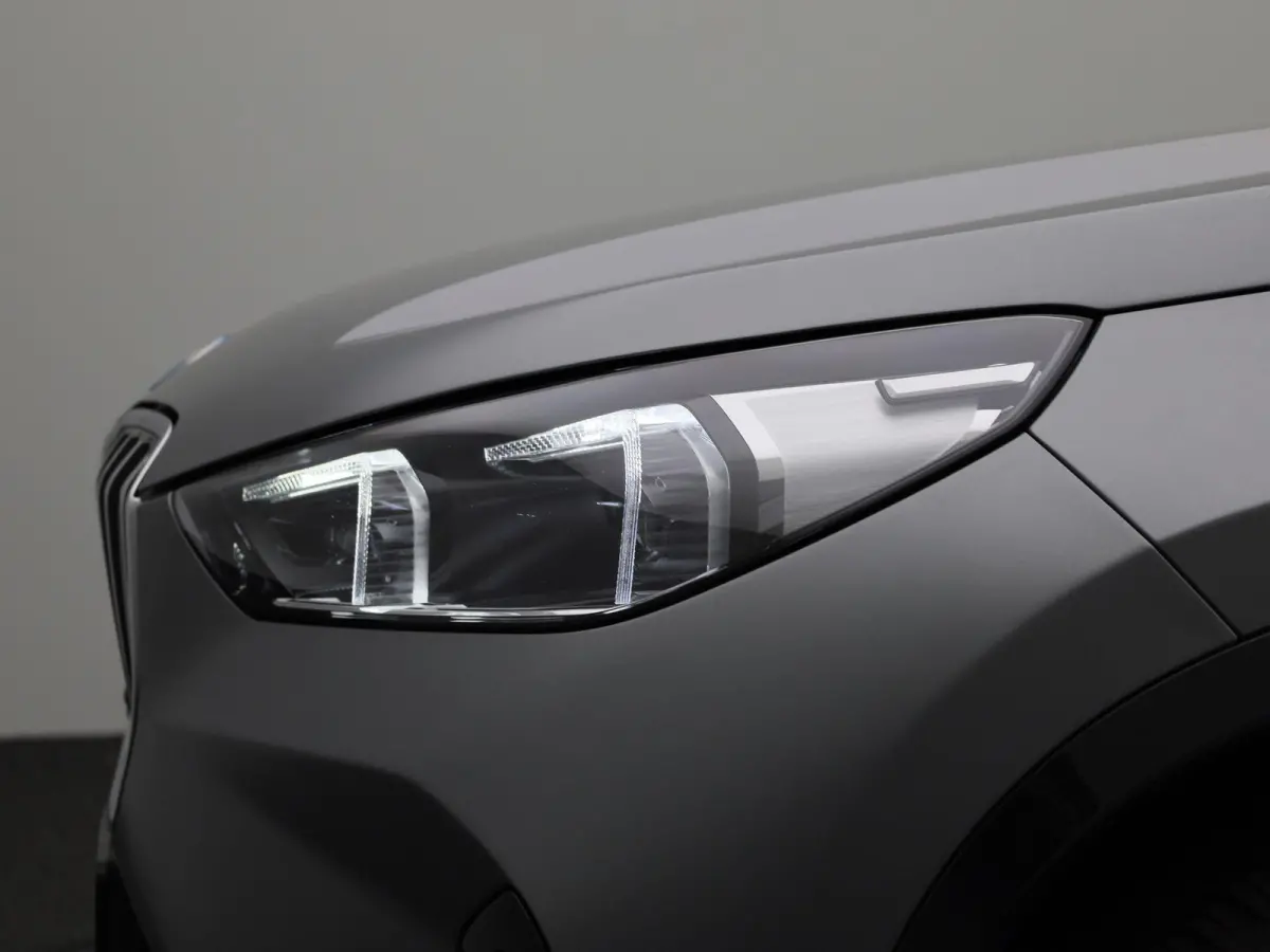 xDrive25e | Automaat | Leder | Panorama dak | Stoel verwarming | Virtual cockpit | Harman Kardon | Memory Seats | Apple Carplay / Android Auto | Achteruitrijcamera 360 | Climate Control | Cr
