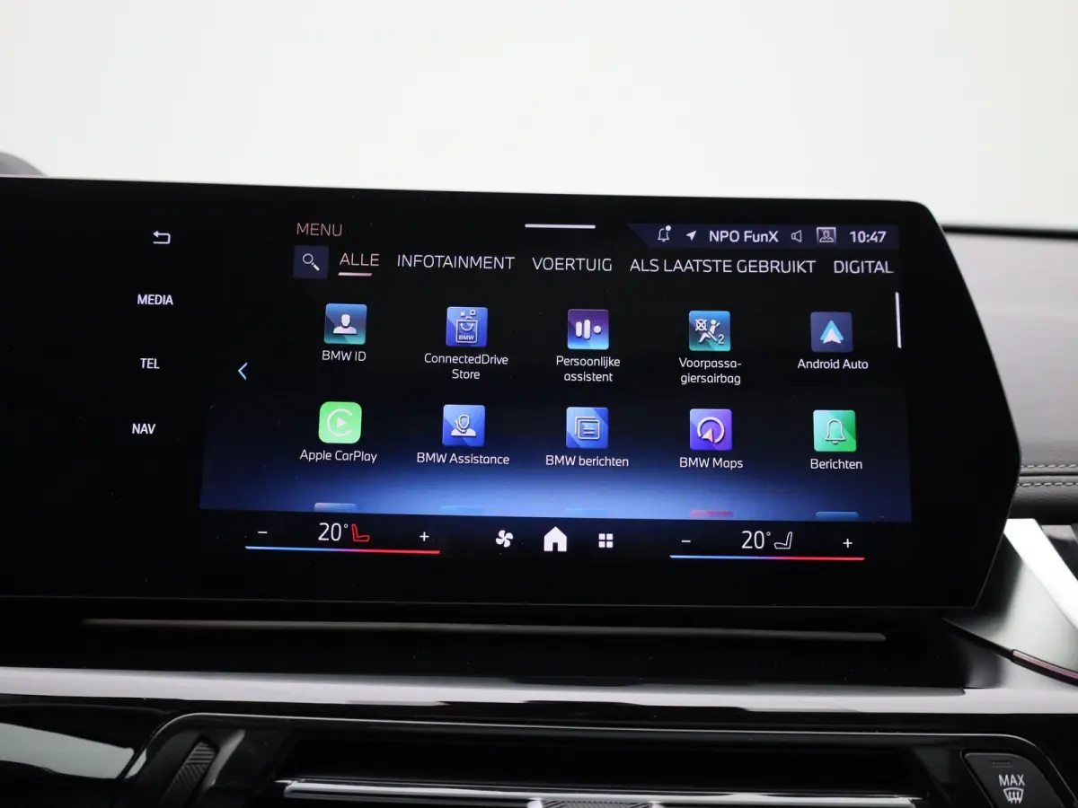 xDrive25e | Automaat | Leder | Panorama dak | Stoel verwarming | Virtual cockpit | Harman Kardon | Memory Seats | Apple Carplay / Android Auto | Achteruitrijcamera 360 | Climate Control | Cr