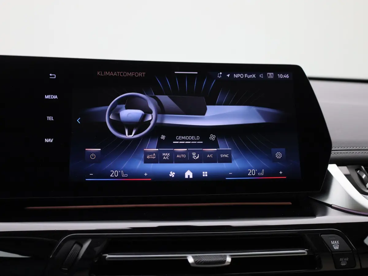 xDrive25e | Automaat | Leder | Panorama dak | Stoel verwarming | Virtual cockpit | Harman Kardon | Memory Seats | Apple Carplay / Android Auto | Achteruitrijcamera 360 | Climate Control | Cr