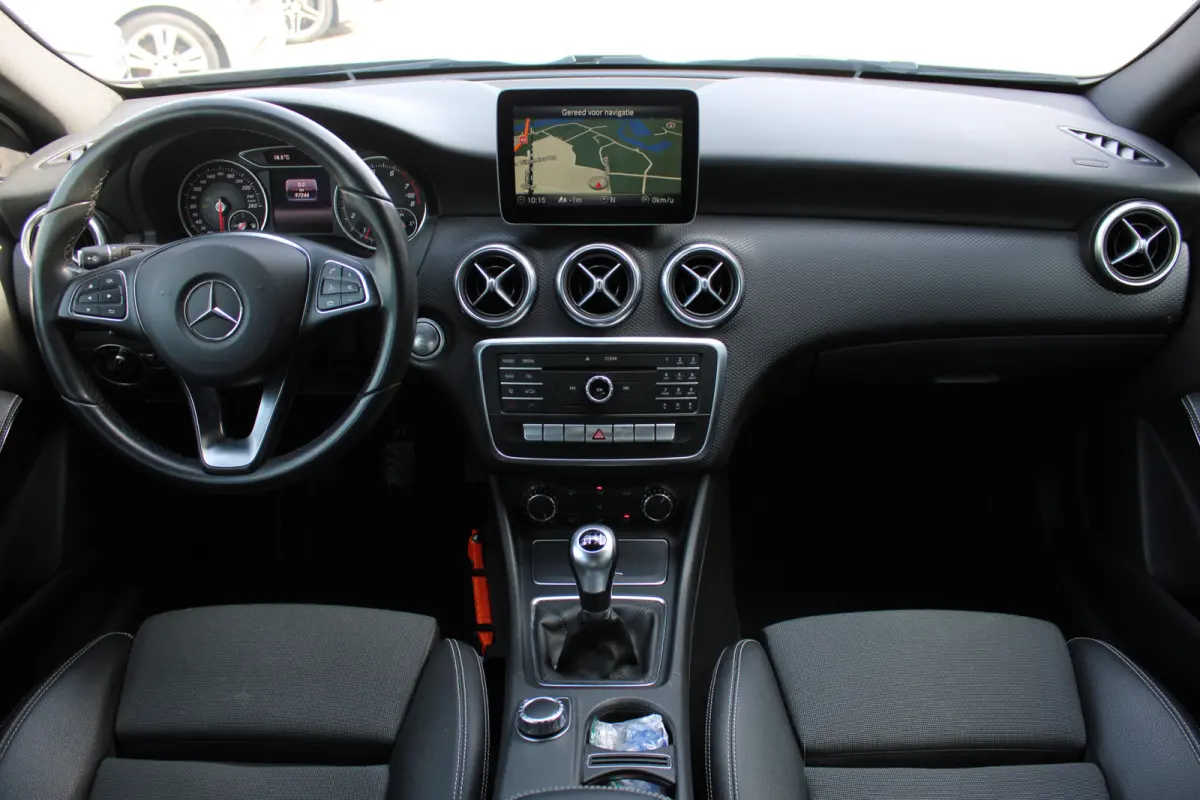 180 Business Solution NAVI CAMERA TREKHAAK <<NL AUTO>>