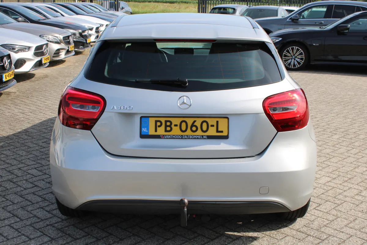 180 Business Solution NAVI CAMERA TREKHAAK <<NL AUTO>>