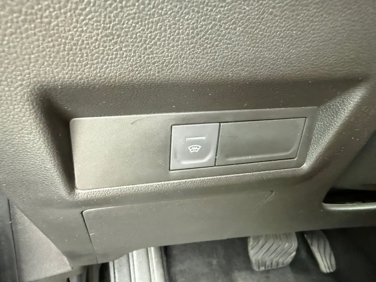1.3 TCe 140 Initiale Paris - Automaat - Pano/Schuifdak - Leder - Navi