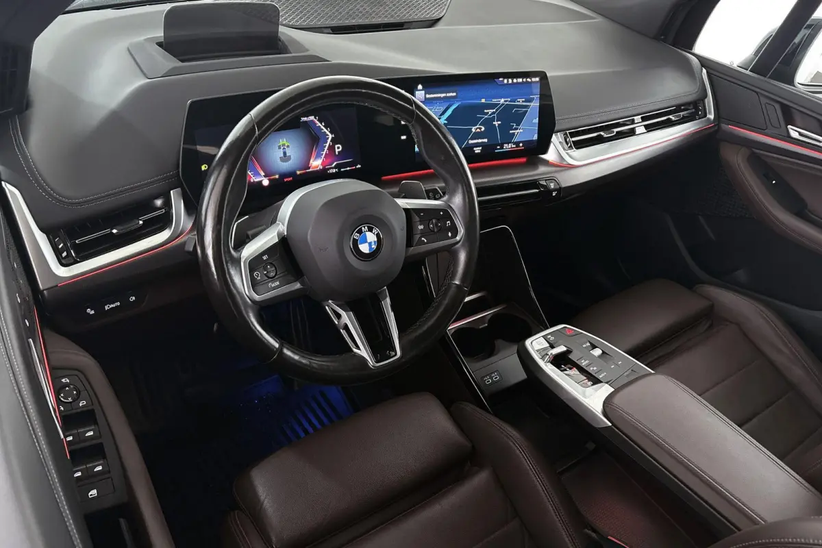 220i M Sport Trekhaak Leder Stoelverwarming 360-Camera