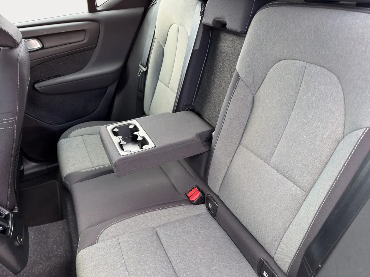 T5 Business Pro | Apple Carplay/Android Auto | Cruise control adaptief | Dodehoekdetectie | Stuurwiel en stoelen verwarmd |
