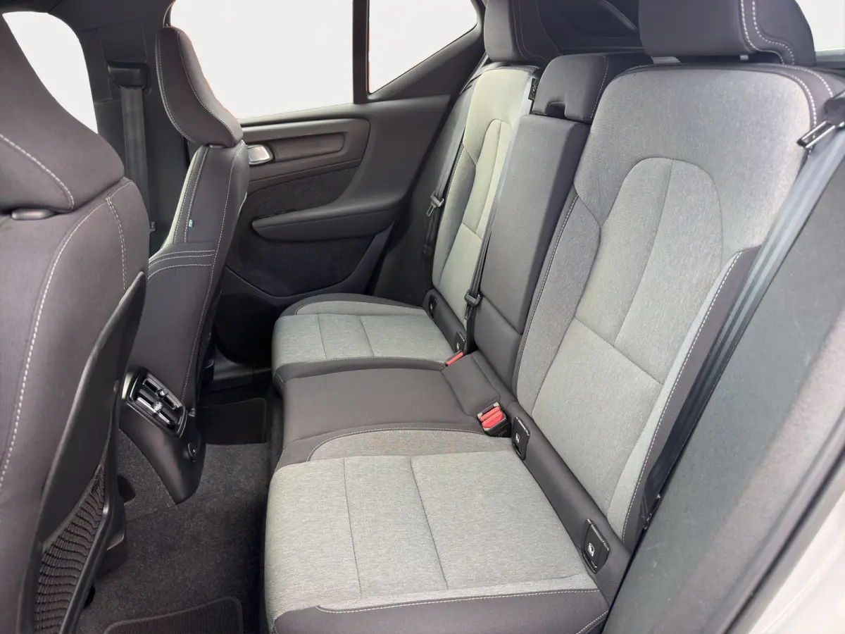 T5 Business Pro | Apple Carplay/Android Auto | Cruise control adaptief | Dodehoekdetectie | Stuurwiel en stoelen verwarmd |