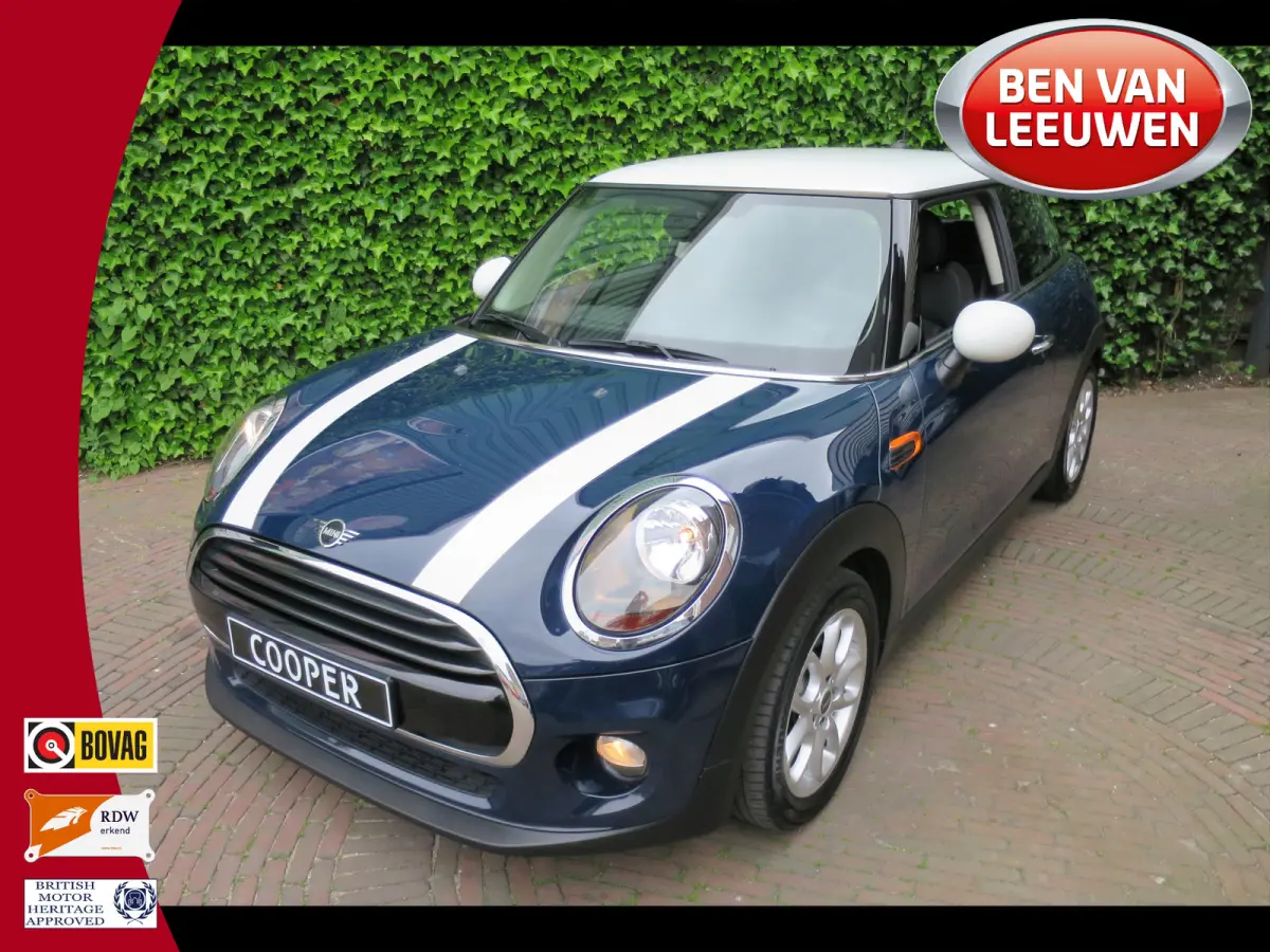 1.5 Pepper F56 LCI met Navi, Apple CarPlay, Leer, PDC en 16"