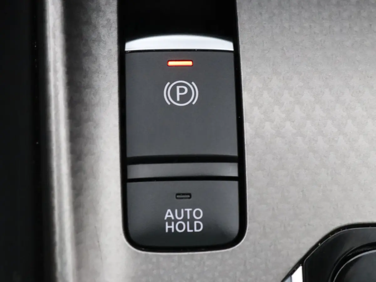 190pk e-Power N-Connecta Apple Carplay/Android Auto | Climate