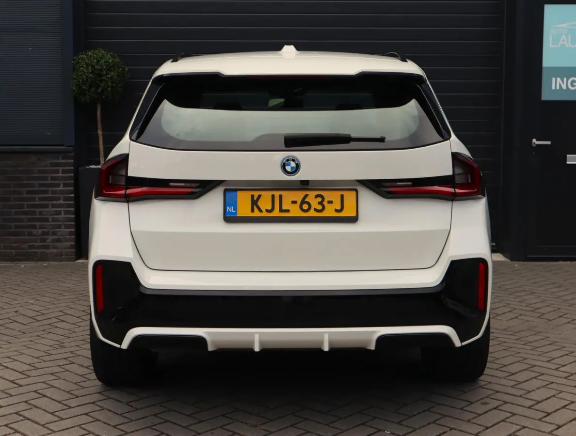 xDrive25e M Sport | Pano | H+K | Massage | BLIS