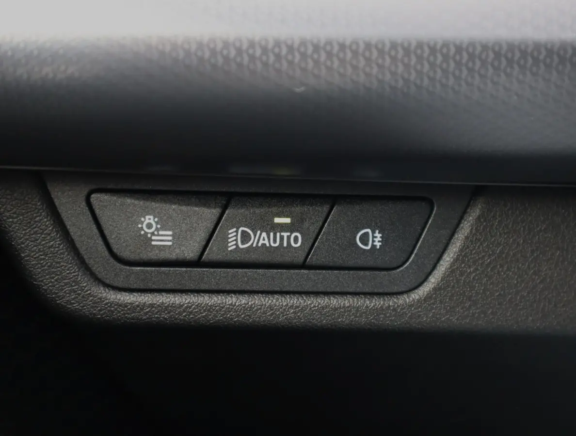 xDrive25e M Sport | Pano | H+K | Massage | BLIS