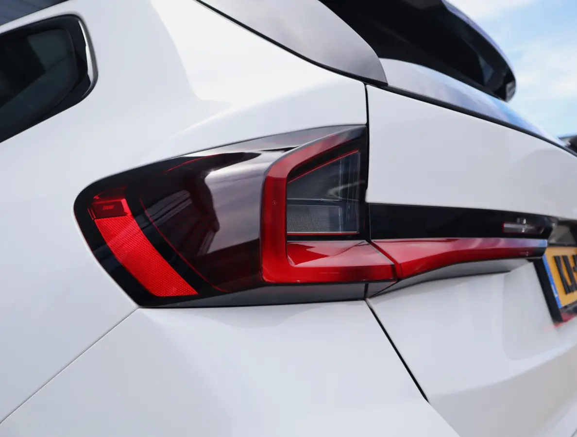 xDrive25e M Sport | Pano | H+K | Massage | BLIS