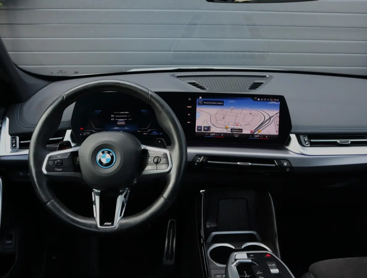 xDrive25e M Sport | Pano | H+K | Massage | BLIS