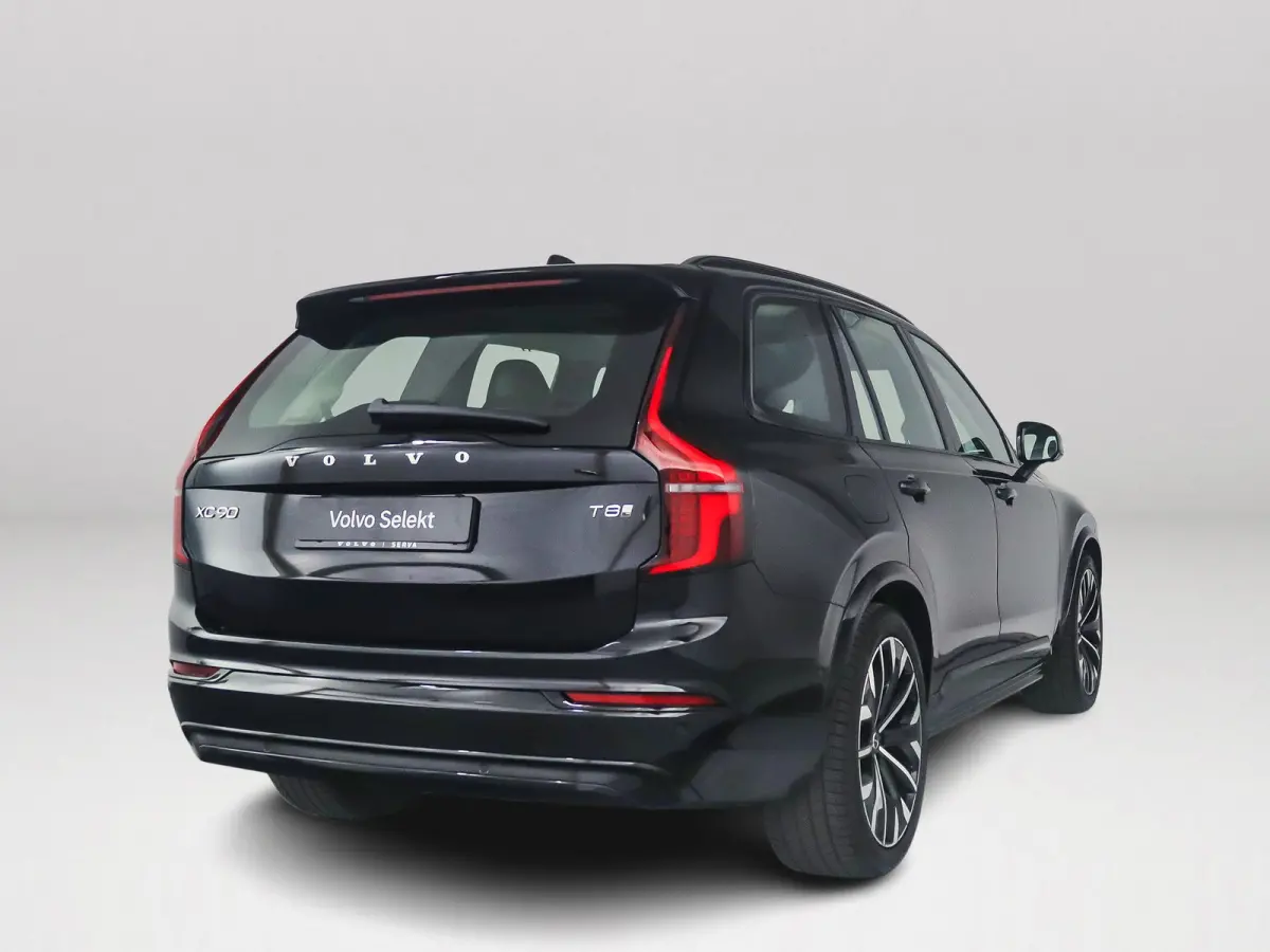 T8 Plug-in hybrid AWD Ultra Dark | Panoramadak | 360º camera | Luchtvering | Head- Up display | Bowers & Wilkins | Stoelventilatie | Trekhaak