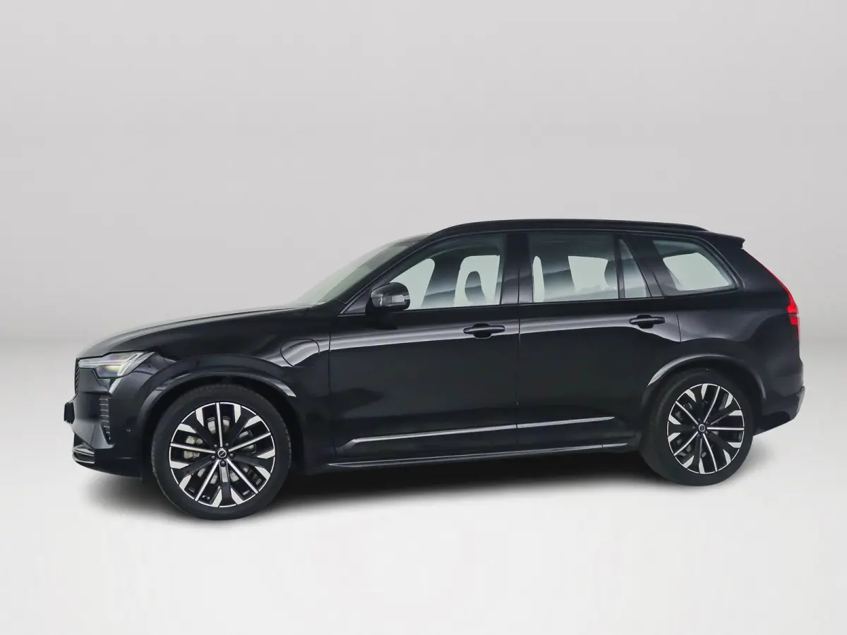 T8 Plug-in hybrid AWD Ultra Dark | Panoramadak | 360º camera | Luchtvering | Head- Up display | Bowers & Wilkins | Stoelventilatie | Trekhaak
