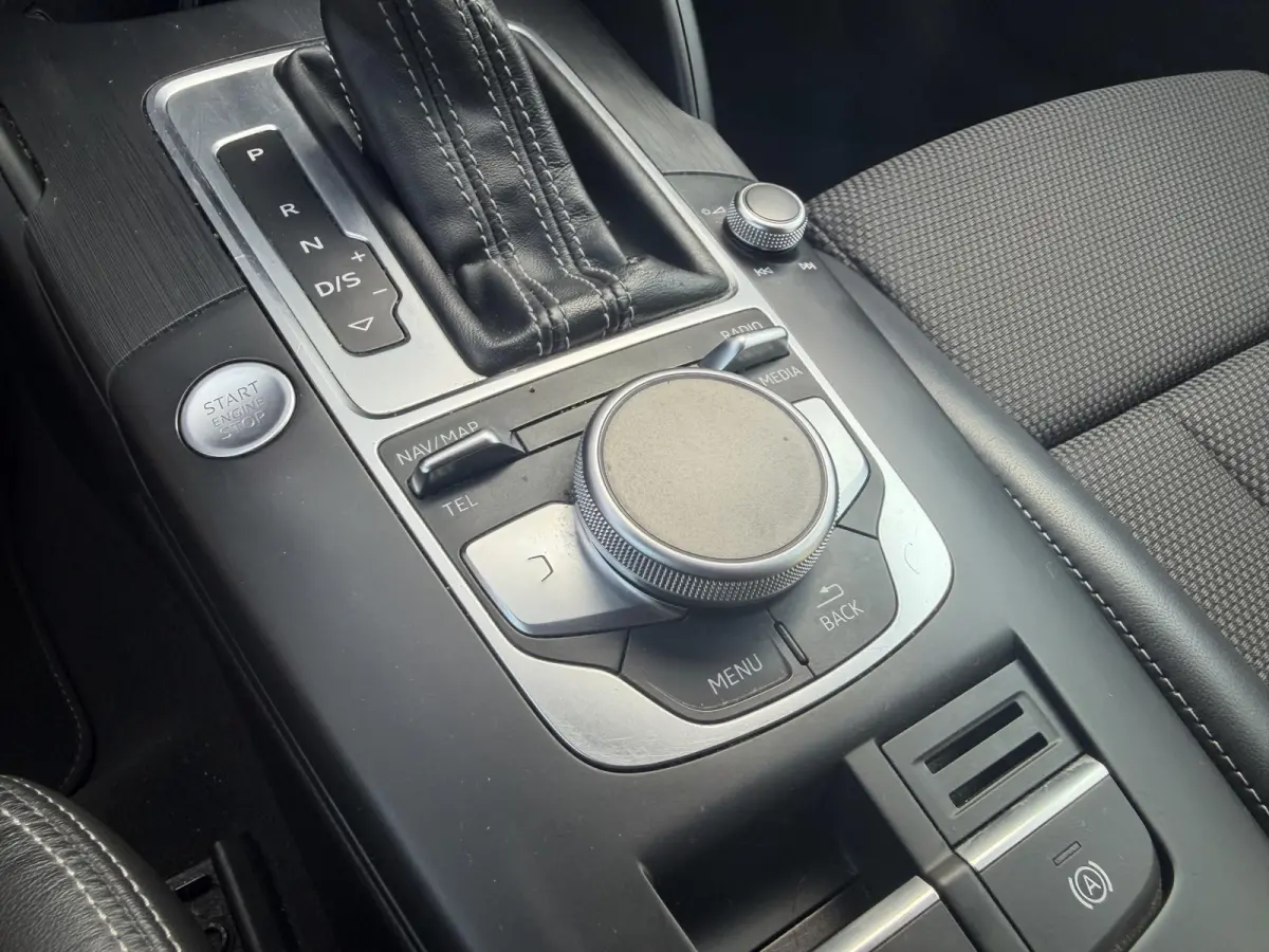 35 TFSI CoD Sport S Line | Navigatie | Parkeersensoren | 18 Inch Lichtmetalen Velgen | Climate Control |