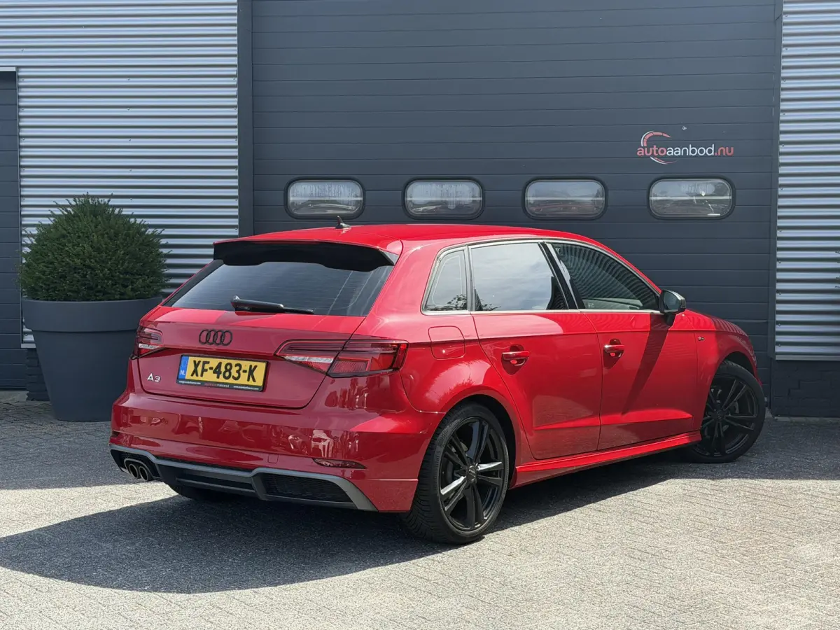 35 TFSI CoD Sport S Line | Navigatie | Parkeersensoren | 18 Inch Lichtmetalen Velgen | Climate Control |