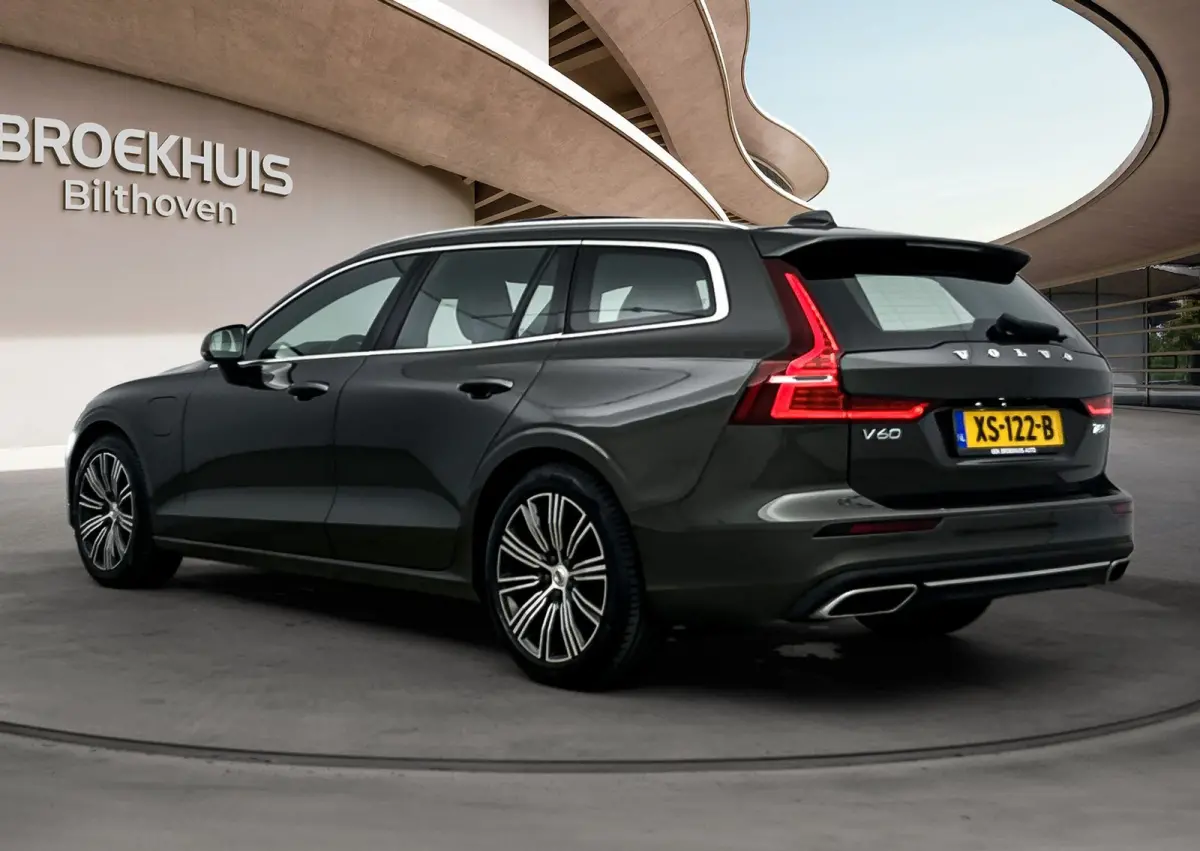 2.0 T8 Twin Engine AWD Inscription | Panoramadak | Harman en Cardon | Blis | PDC V+A en camera | Adaptie Cruiscontrol | Lederen bekleding-Stoelverwarming |