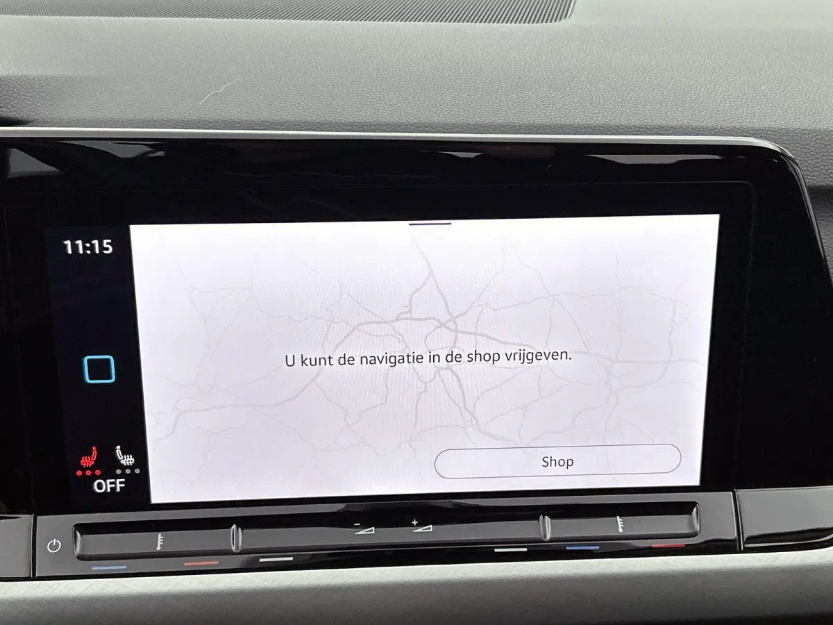 1.5 eTSI Life Business 1 eerdere eigenaar | Trekhaak | Apple Carplay | Android Auto | Stoelverwarming | Cruise Control Adaptief | Dakrails | Parkeersensor Voor en Achter | Sfeerverlichting
