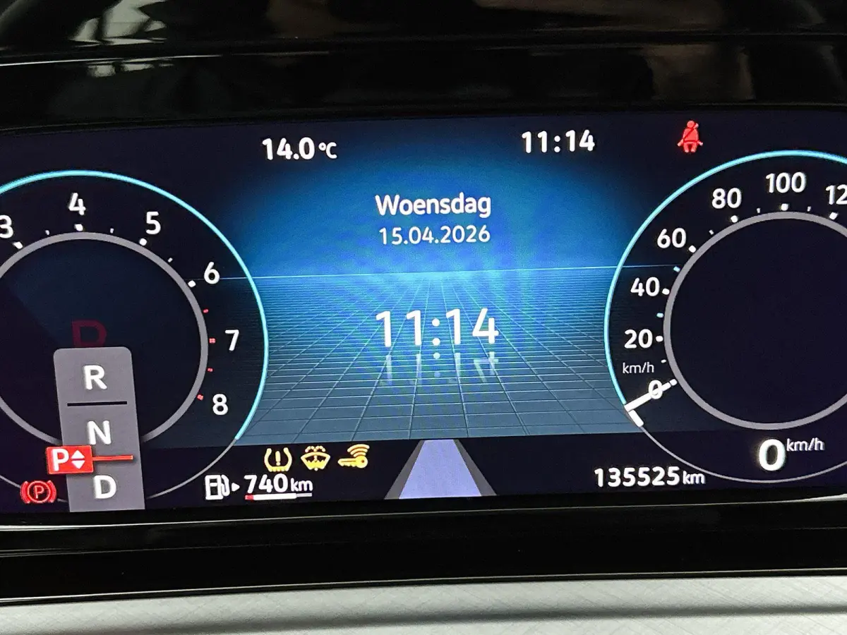 1.5 eTSI Life Business 1 eerdere eigenaar | Trekhaak | Apple Carplay | Android Auto | Stoelverwarming | Cruise Control Adaptief | Dakrails | Parkeersensor Voor en Achter | Sfeerverlichting