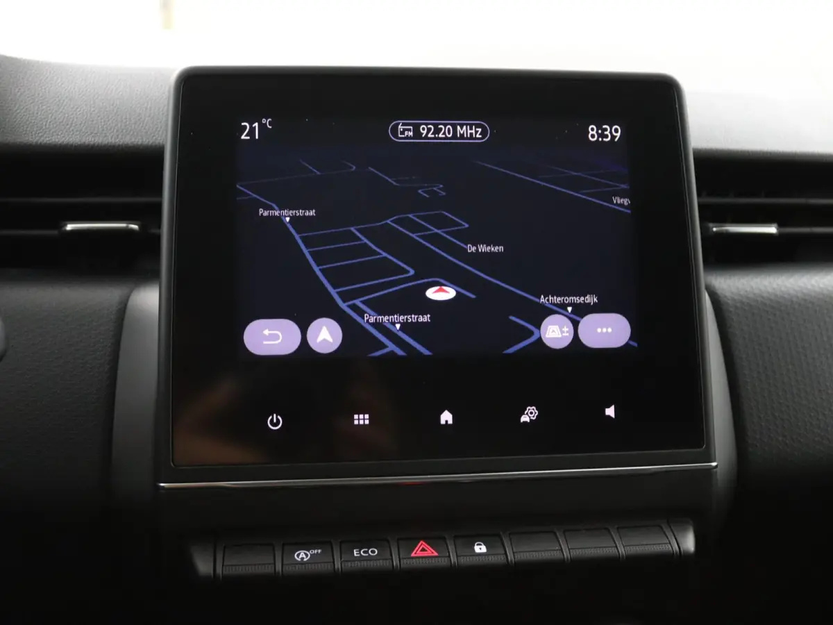 TCe 90 Zen | Navigatie | Parkeersensoren |