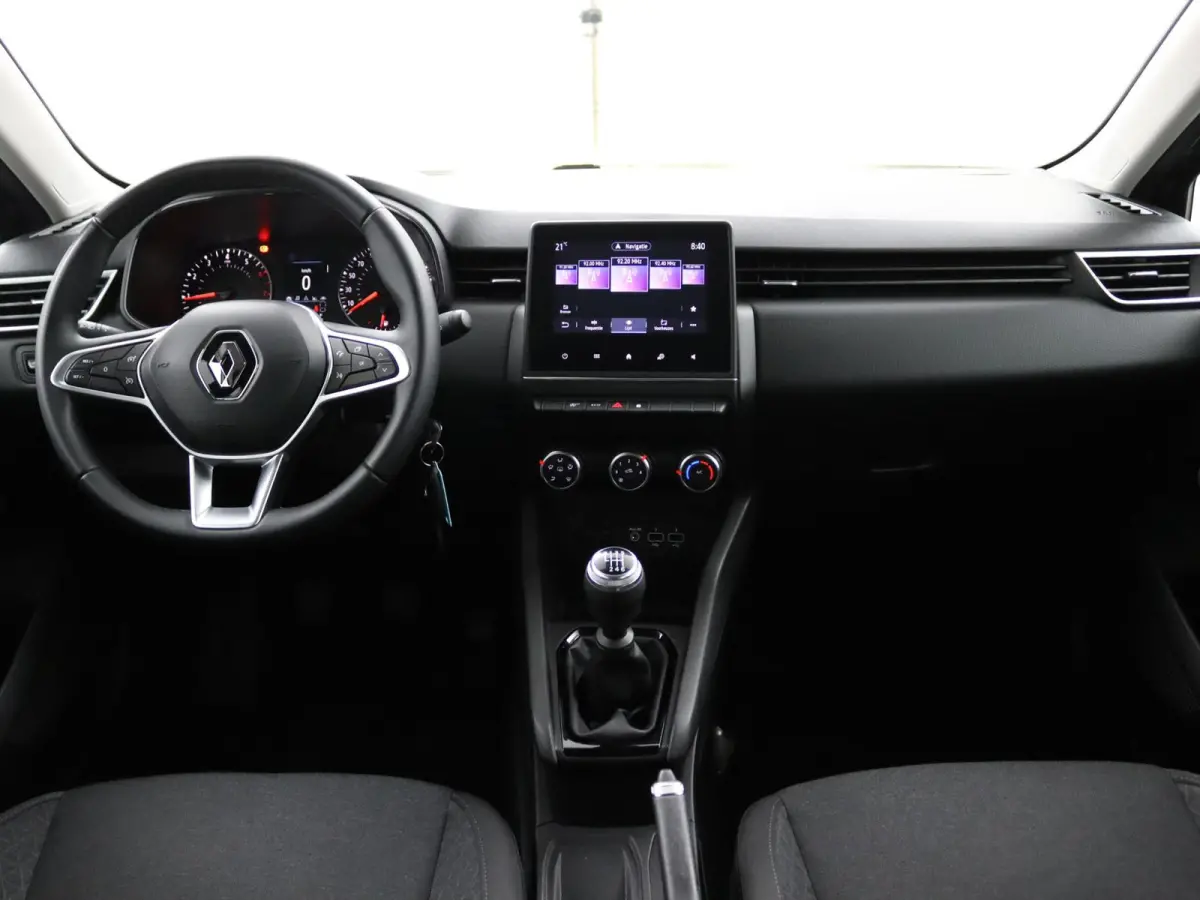 TCe 90 Zen | Navigatie | Parkeersensoren |