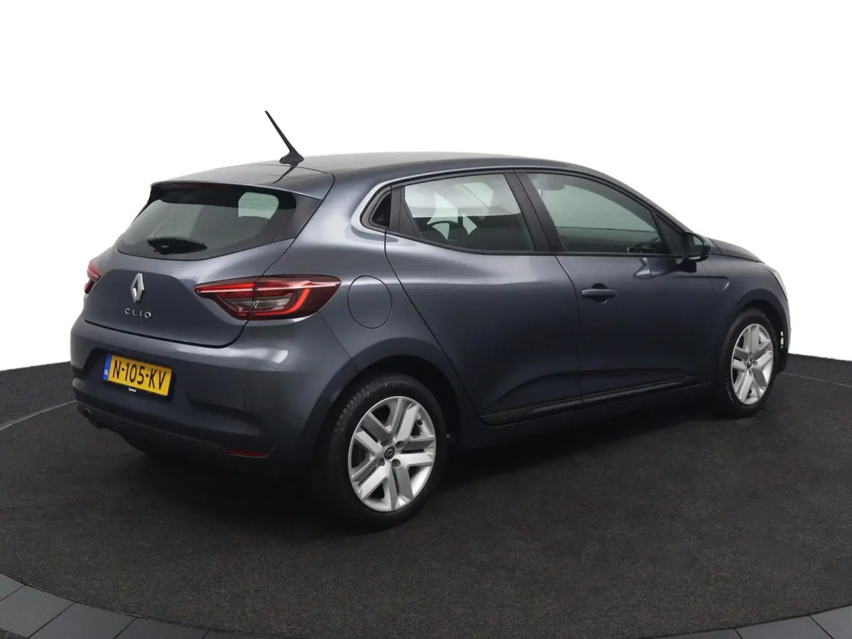 TCe 90 Zen | Navigatie | Parkeersensoren |