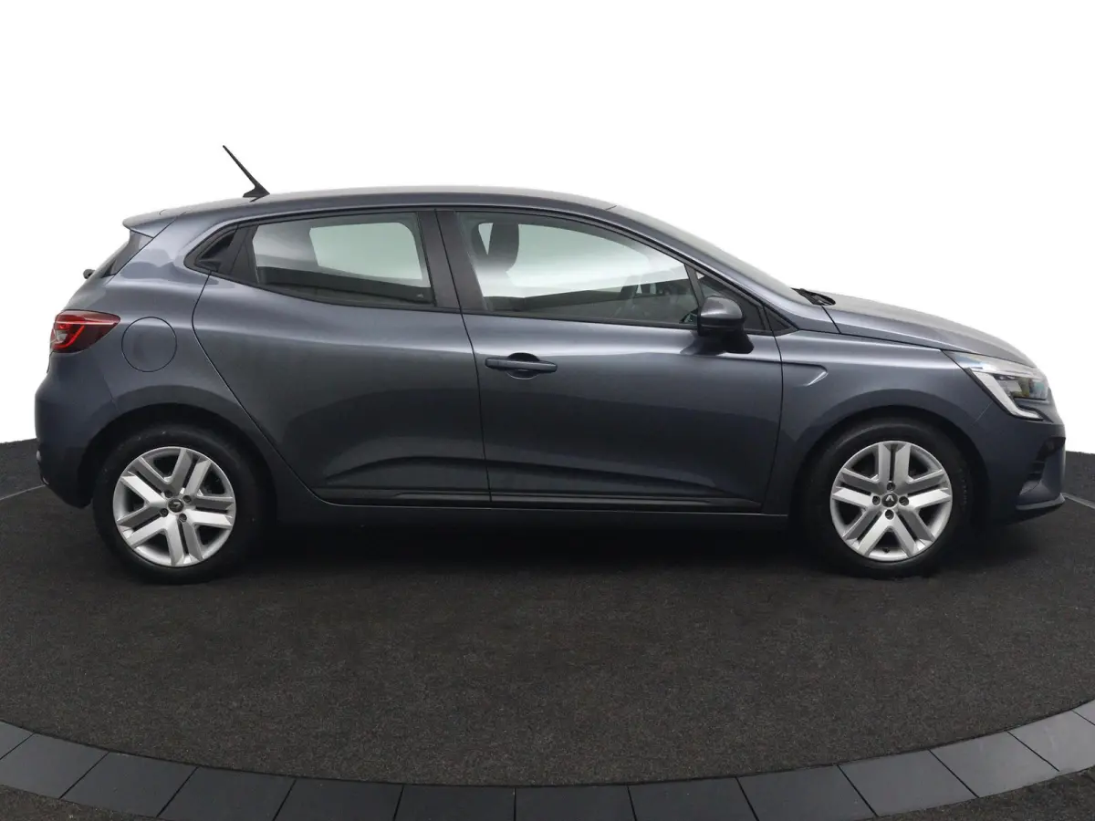 TCe 90 Zen | Navigatie | Parkeersensoren |
