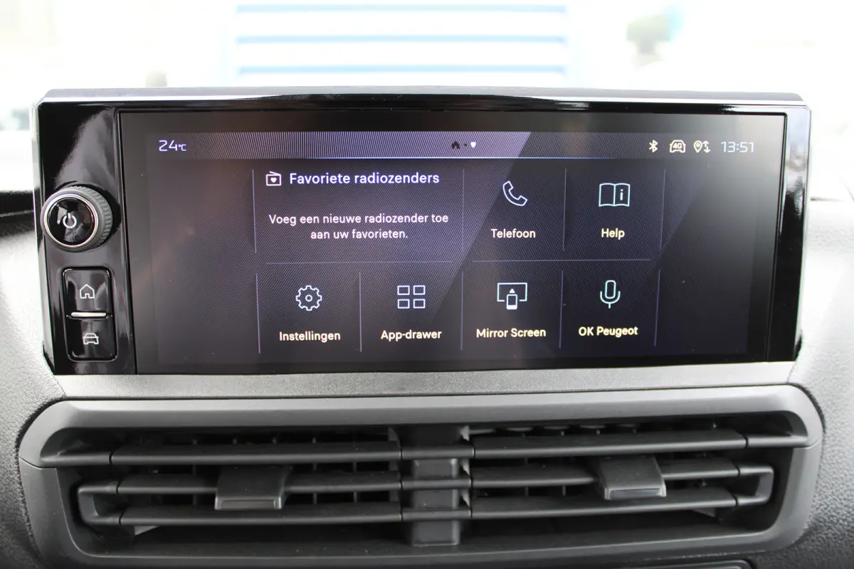 75 kWh 2-2-2-3 OPSTELLING | 9 PERSOONS | 8 JAAR GARANTIE | CAMERA | NAVI | DRAADLOOS CARPLAY |