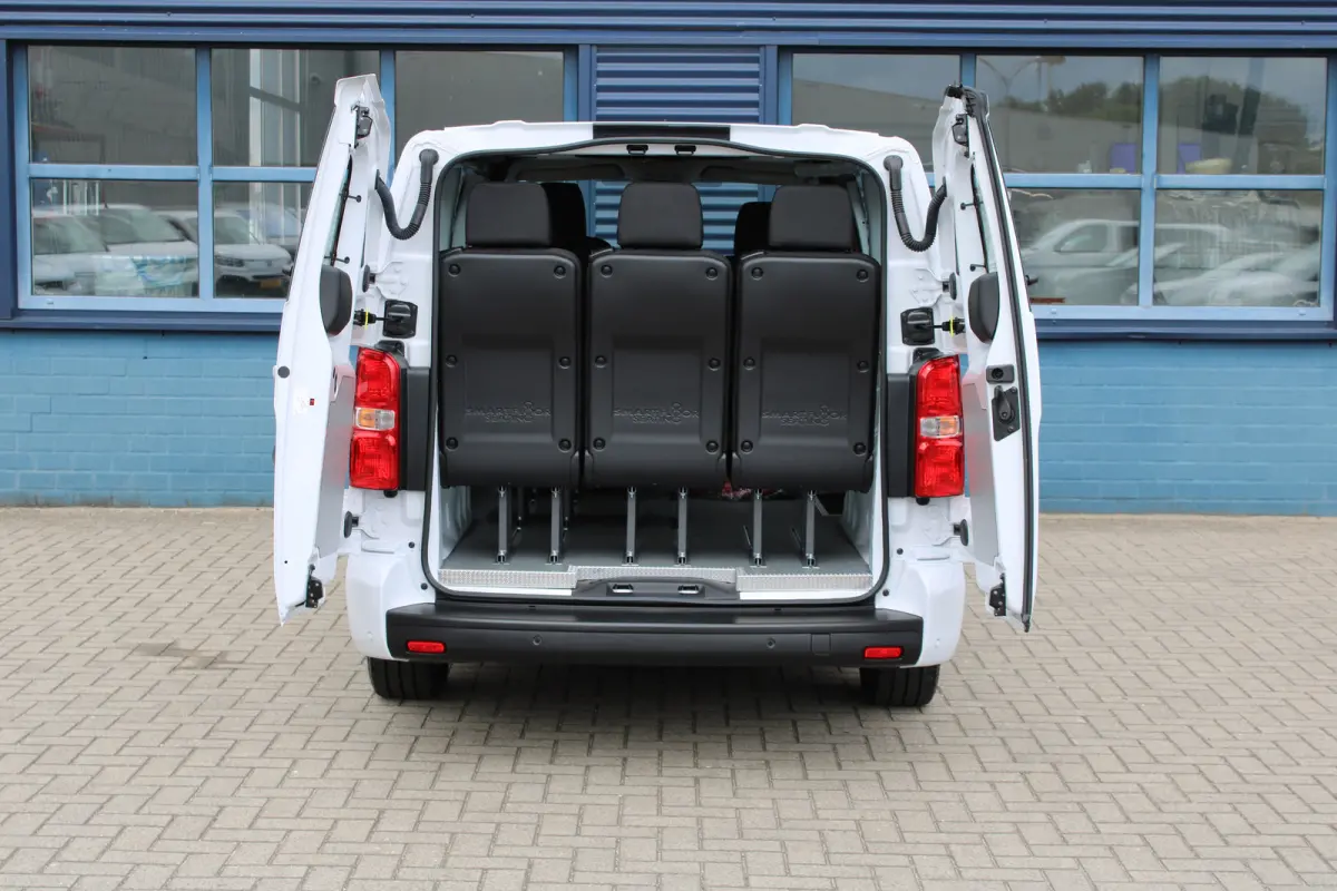 75 kWh 2-2-2-3 OPSTELLING | 9 PERSOONS | 8 JAAR GARANTIE | CAMERA | NAVI | DRAADLOOS CARPLAY |