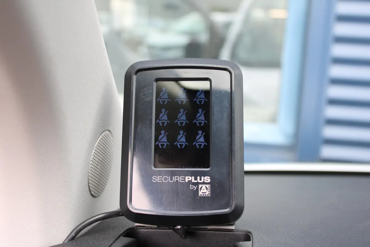 75 kWh 2-2-2-3 OPSTELLING | 9 PERSOONS | 8 JAAR GARANTIE | CAMERA | NAVI | DRAADLOOS CARPLAY |