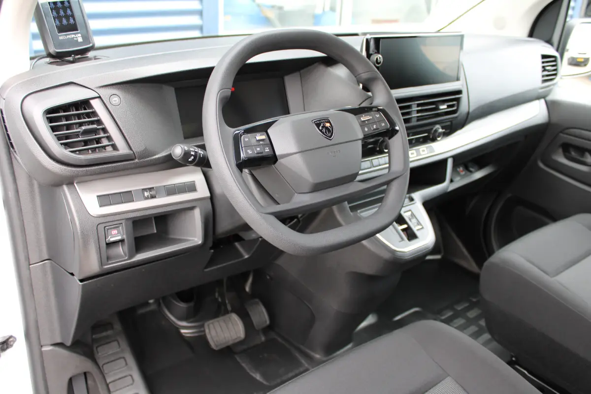 75 kWh 2-2-2-3 OPSTELLING | 9 PERSOONS | 8 JAAR GARANTIE | CAMERA | NAVI | DRAADLOOS CARPLAY |