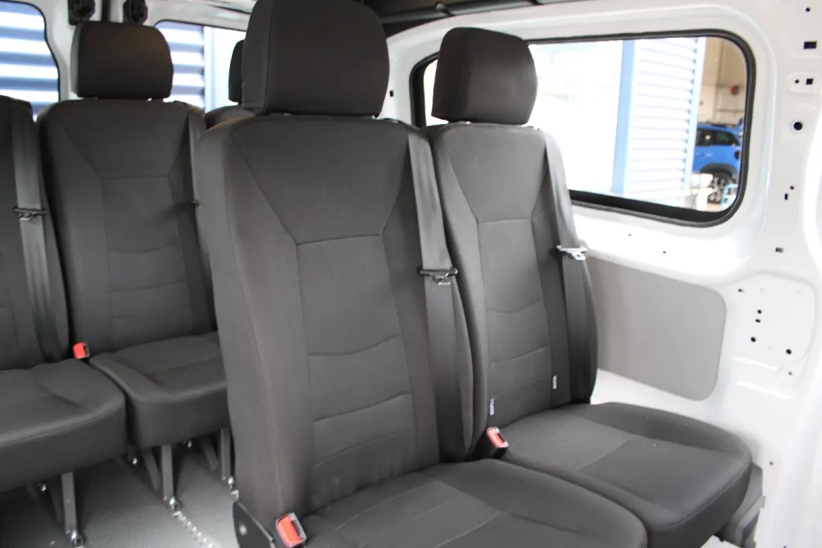 75 kWh 2-2-2-3 OPSTELLING | 9 PERSOONS | 8 JAAR GARANTIE | CAMERA | NAVI | DRAADLOOS CARPLAY |