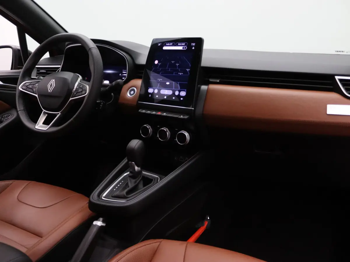 145pk E-Tech Full Hybrid techno Apple Carplay/Android Auto | Climate