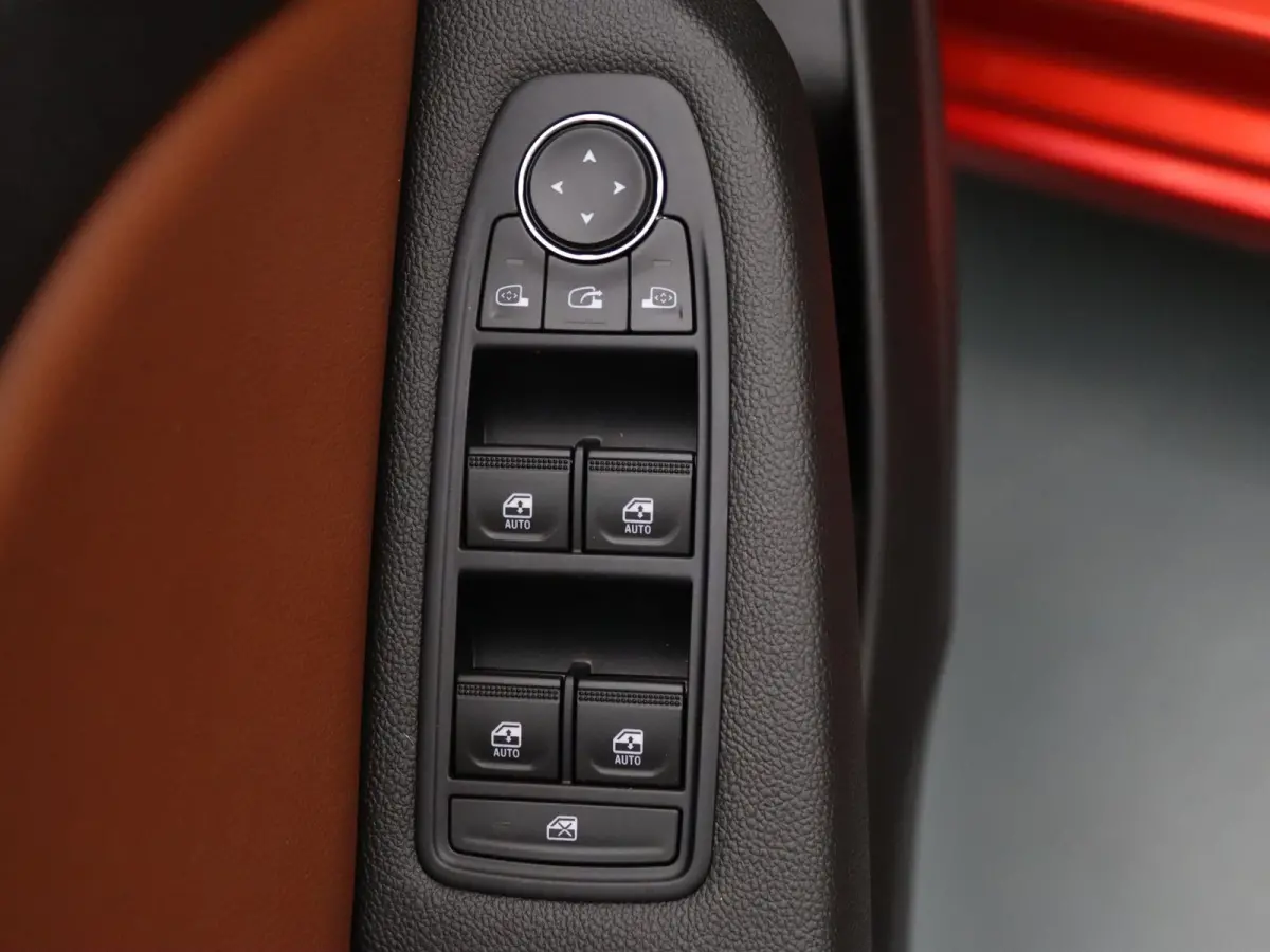 145pk E-Tech Full Hybrid techno Apple Carplay/Android Auto | Climate