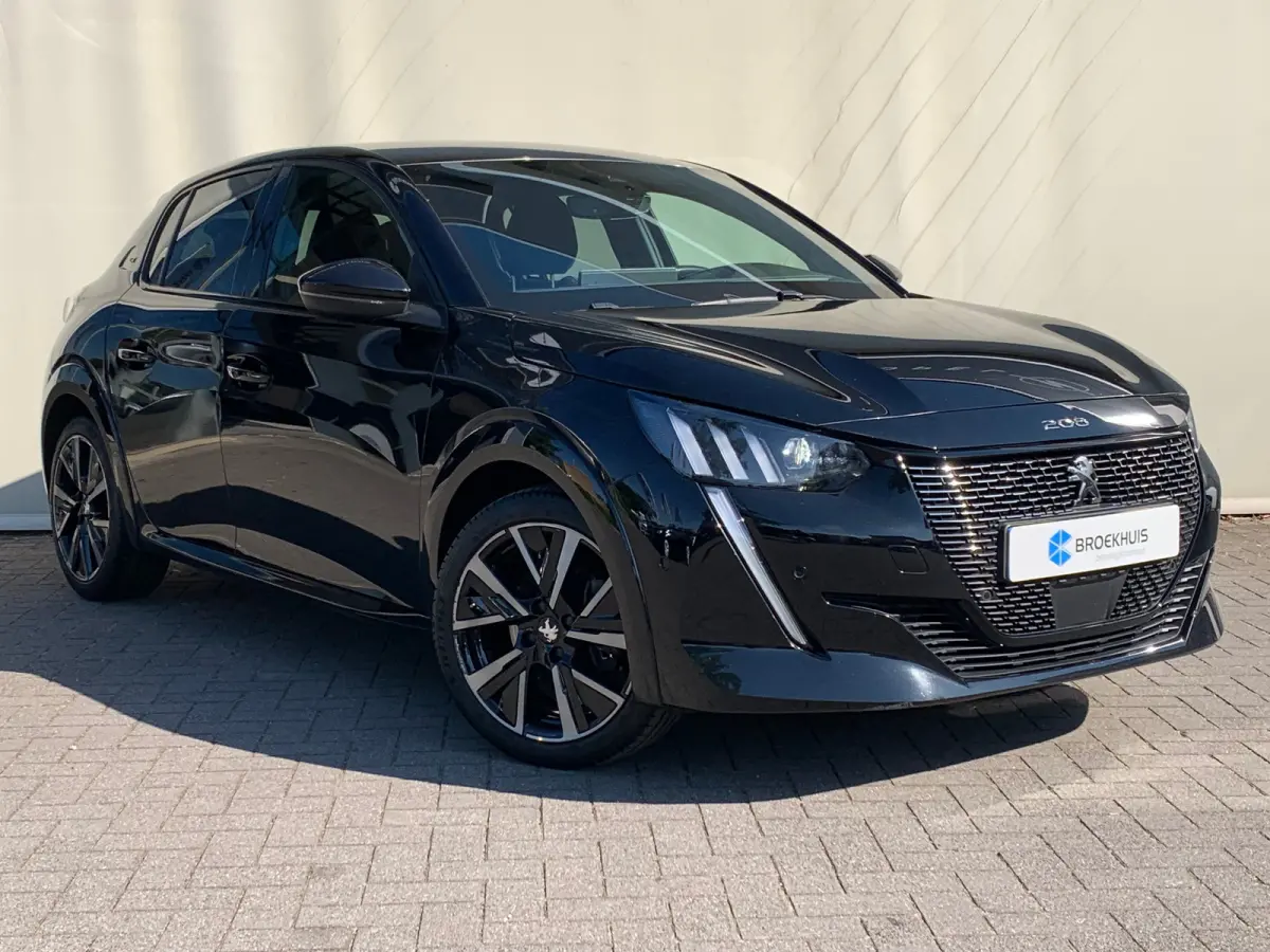 1.2 PureTech GT Pack Airco | Camera | Cruise Control | DAB | Keyless | LED | LMV 17" | Navi | PDC V&A |