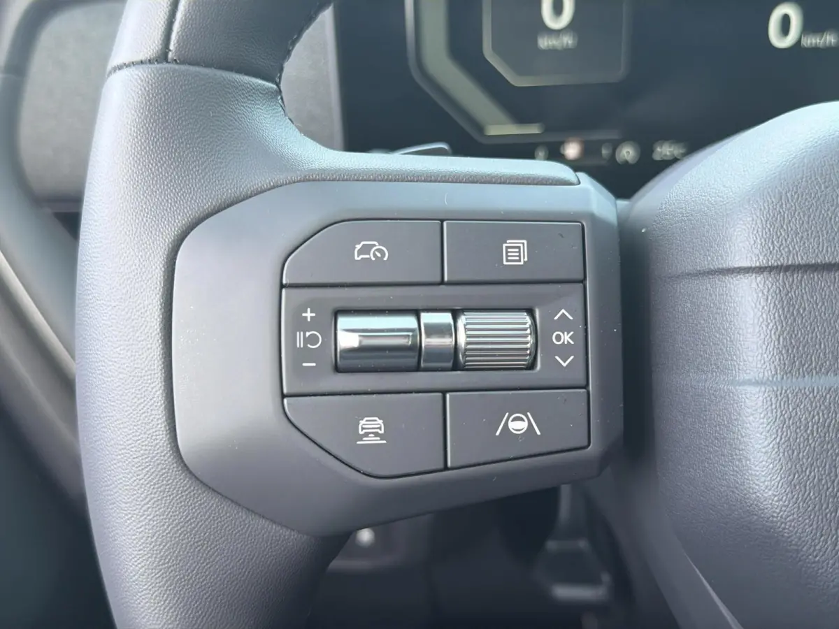 1.6T DCT7 X-Line Demo Edition | 360 Camera | Harman Kardon | Stoelventilatie | Elektrische achterklep