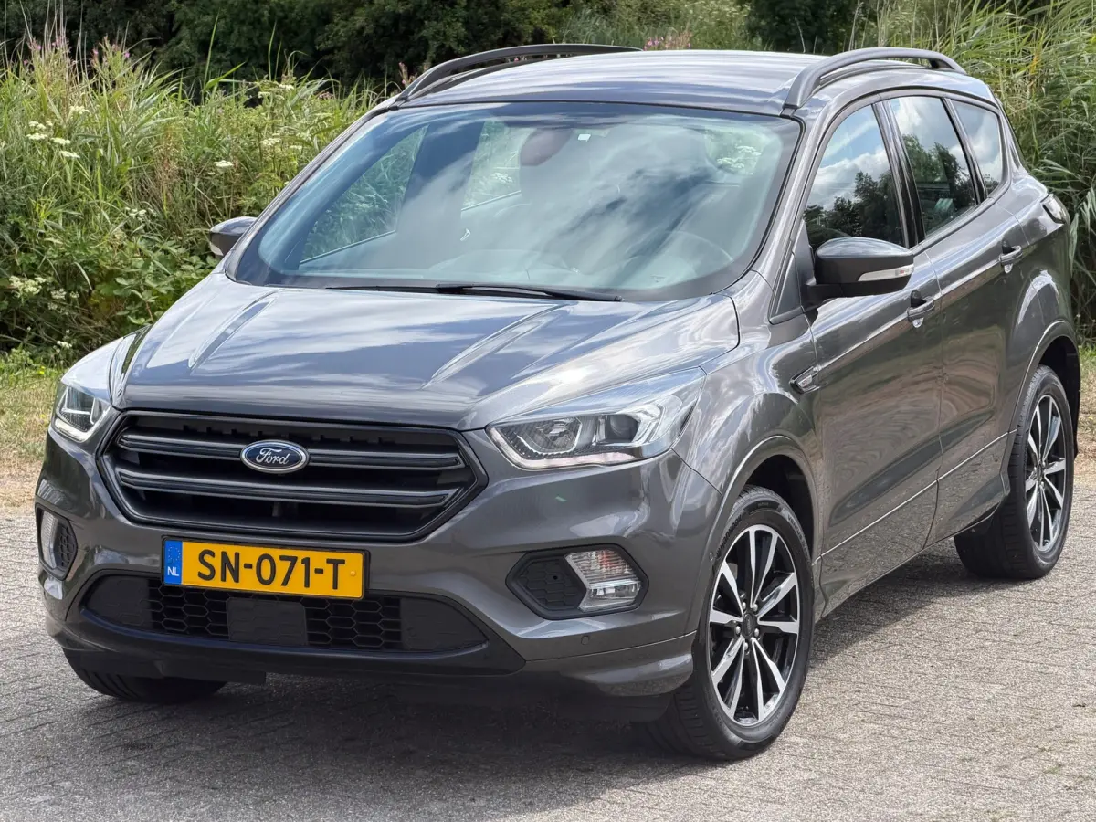 1.5 EcoBoost ST Line - Magnetic Grey - TSC/Trekhaak/SYNC3 - Topstaat