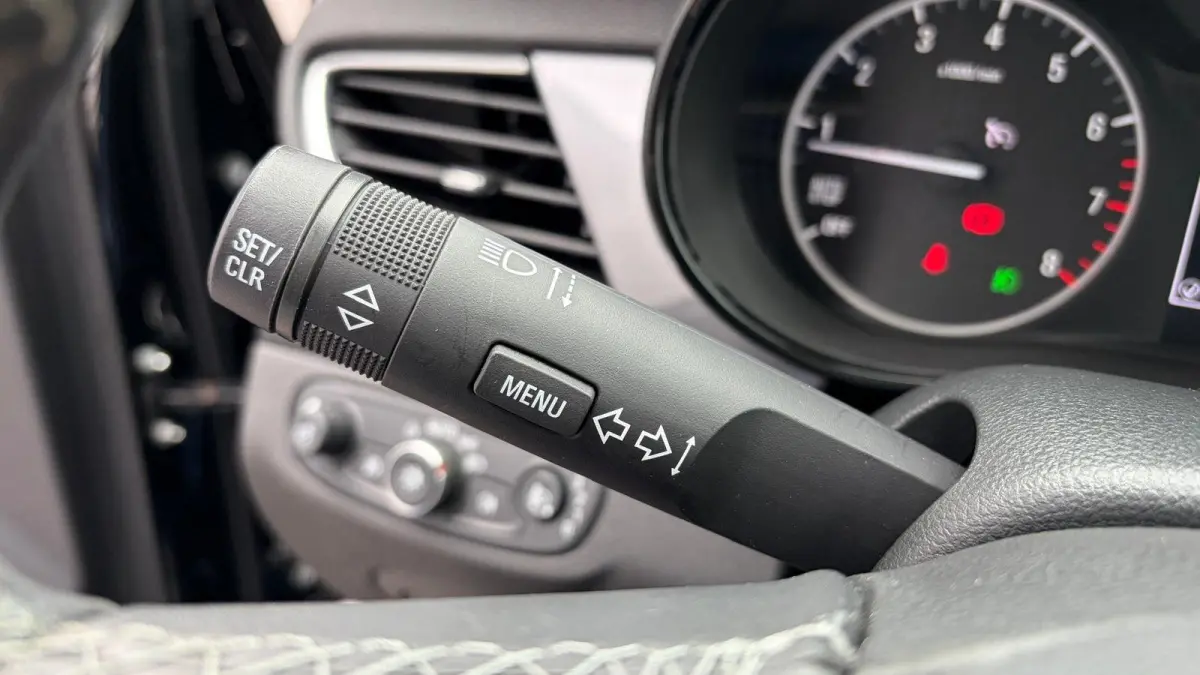 1.4 TURBO 140PK 120 JAAR EDITION+ / NAVI / CLIMA / LED / PDC / CAMERA / 18" LMV / BLUETOOTH / CRUISECONTROL  !!
