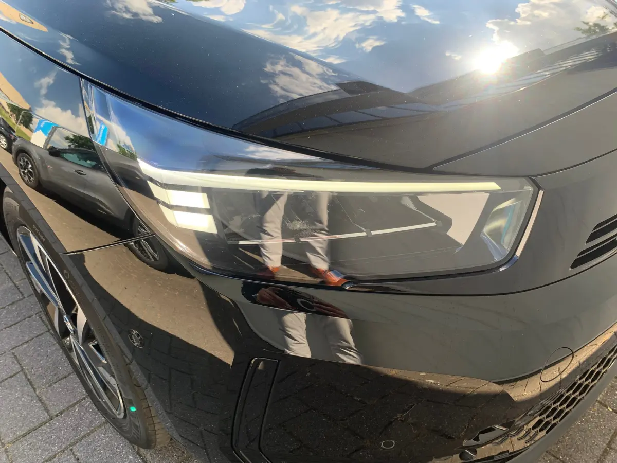 1.2 Turbo Hybrid GS Airco | Camera | Cruise Control | DAB | Keyless | LED | LMV 16" | Navi | PDC V&A |