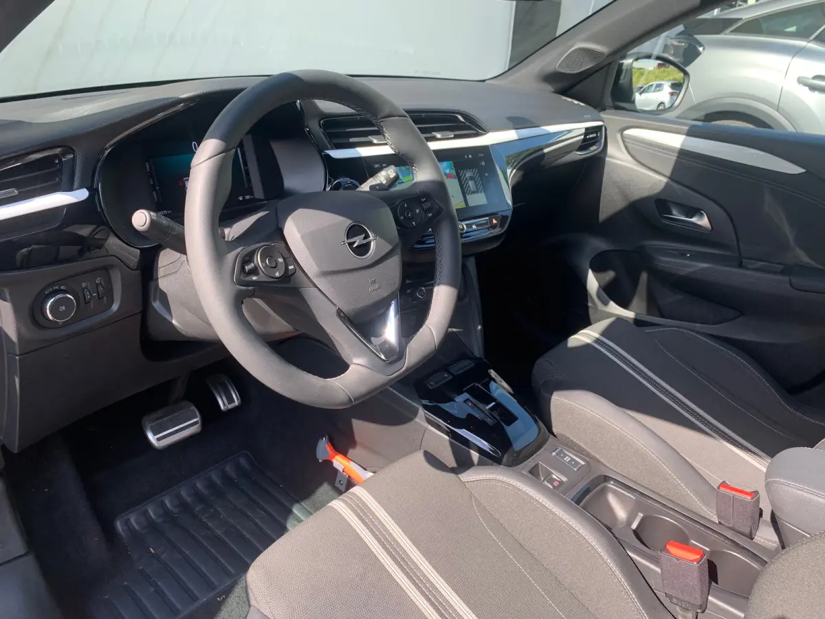 1.2 Turbo Hybrid GS Airco | Camera | Cruise Control | DAB | Keyless | LED | LMV 16" | Navi | PDC V&A |