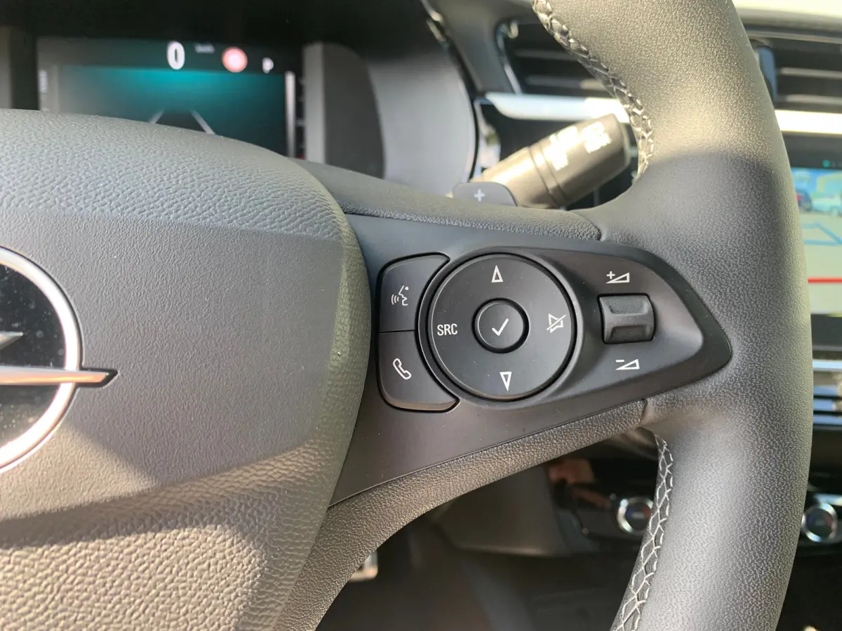1.2 Turbo Hybrid GS Airco | Camera | Cruise Control | DAB | Keyless | LED | LMV 16" | Navi | PDC V&A |