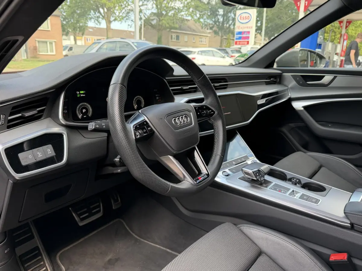 50 TFSI E Quattro S Line! Led, Navi, Camera, Acc..