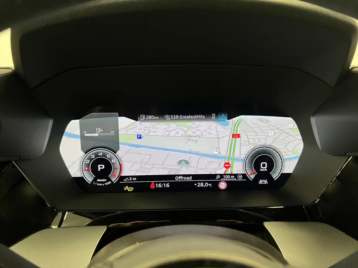 30 TFSI Advanced edition / Automaat / 19'' inch / Mild-Hybrid / Navi /