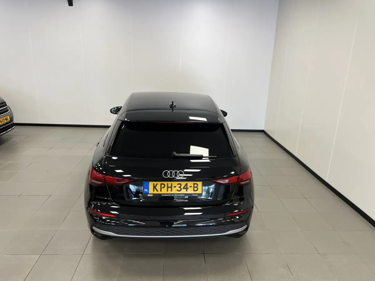 30 TFSI Advanced edition / Automaat / 19'' inch / Mild-Hybrid / Navi /
